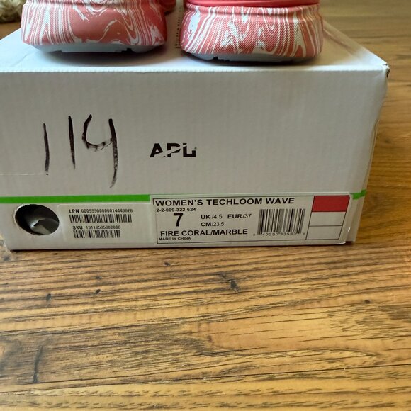 APL  Techloom Wave Fire Coral Marble NEW with Box Size 7 - Picture 9 of 15